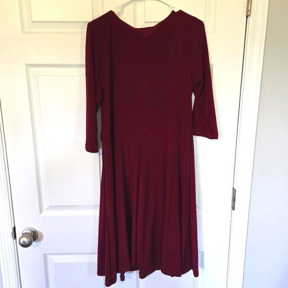SUNNY USA DARK RED WRAP STYLE A-LINE DRESS - Picture 5 of 6